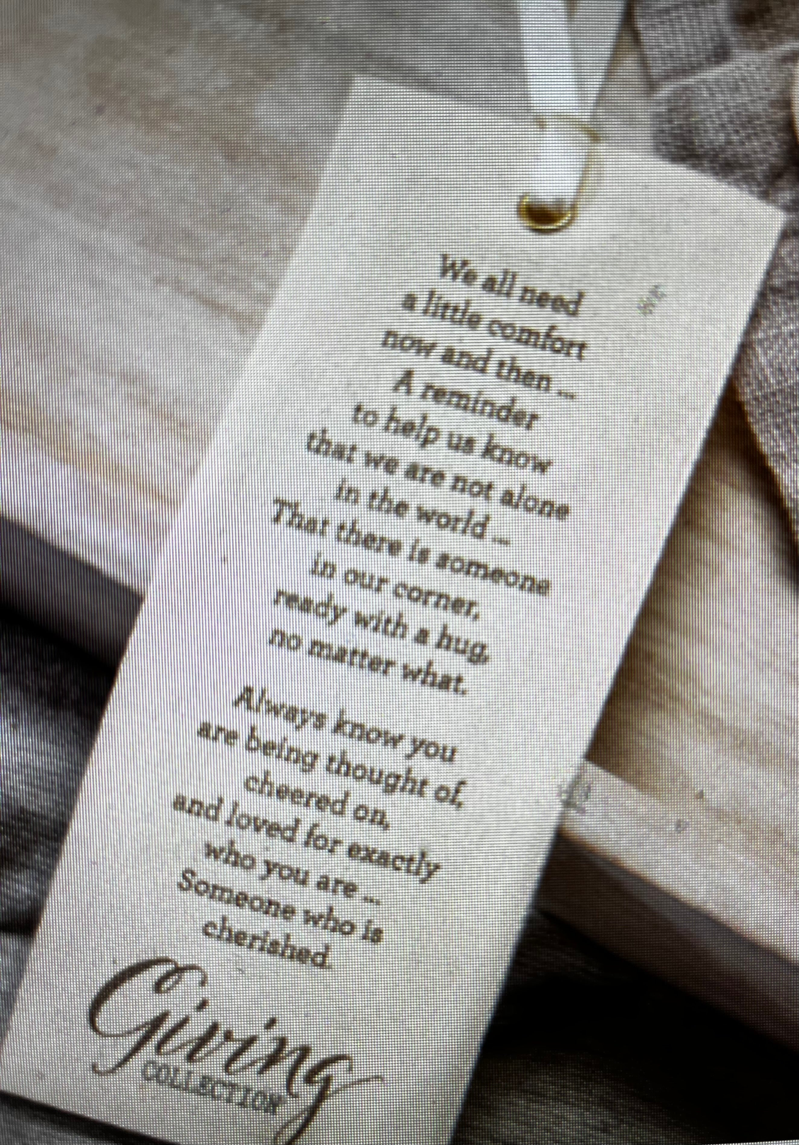 The Giving Heart - Unique  - Send A Hug The Giving Heart - Unique  - Send A Hug